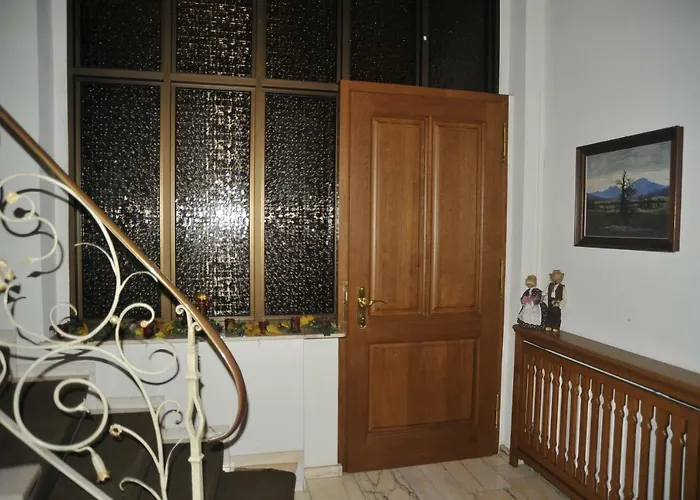 بيت ضيافة Zur Herzklinik