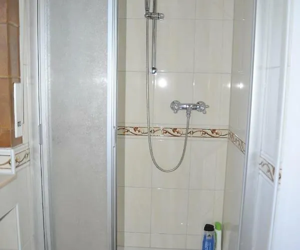 بيت ضيافة Zur Herzklinik *